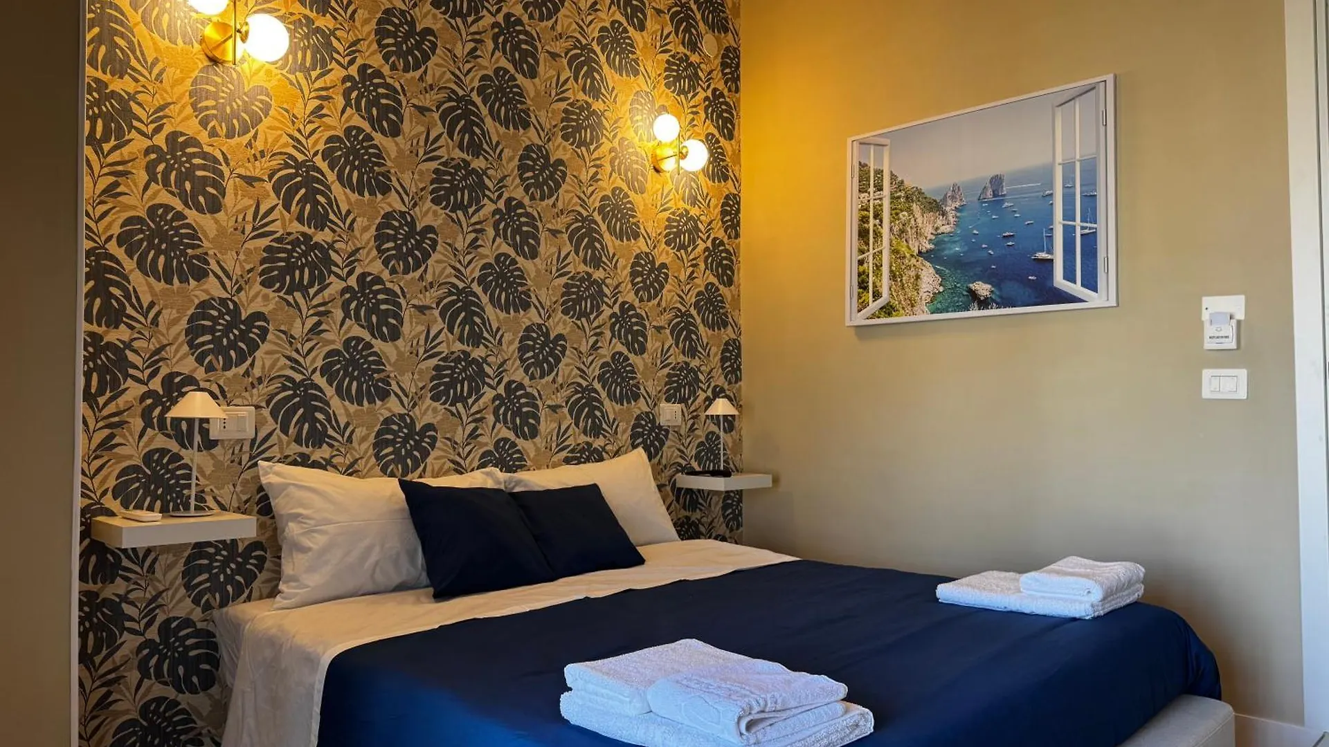 La Dimora Di Rita Hotel Naples 0*,  Italy